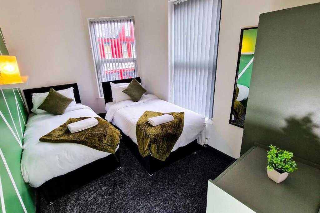 Beautiful Flat On Breck Road Apartment Liverpool Bagian luar foto